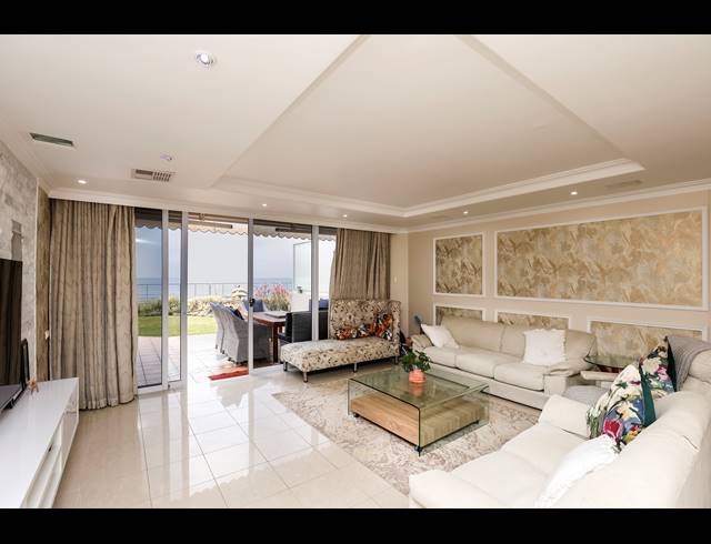 3 BEDROOM APARTMENT FOR SALE IN UMHLANGA CENTRAL